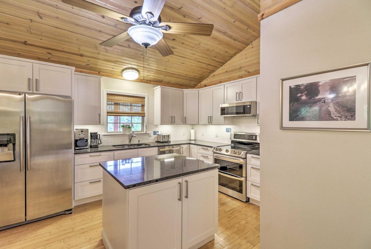 Creekside Hideaway With Fire Pit And Creek Access! Villa Mountain View Eksteriør billede